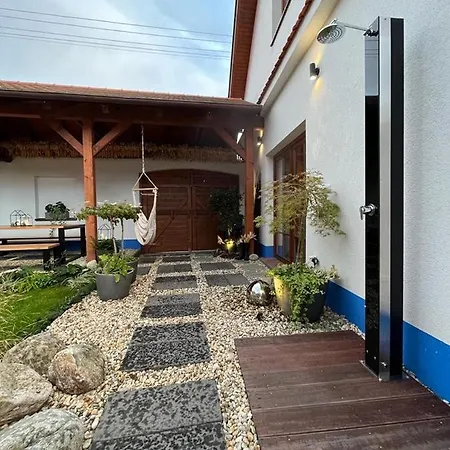 Apartment Bb Dolní Bojanovice